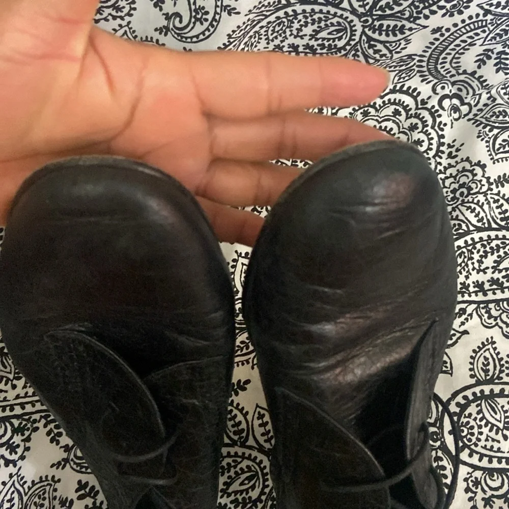 BALENCIAGA LEATHER VINTAGE LACE UP SHOES SIZE 41 - Picture 8 of 11